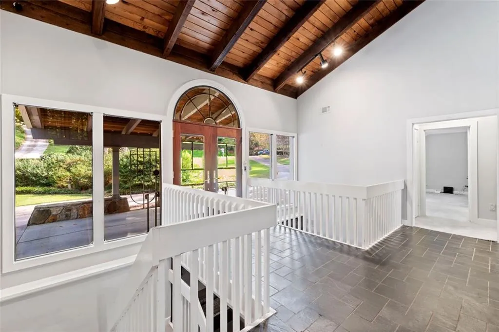 110 River Landing, Sandy Springs, Georgia 30350, 5 Bedrooms Bedrooms, ,5 BathroomsBathrooms,Residential,Sold,110 River Landing,6957236