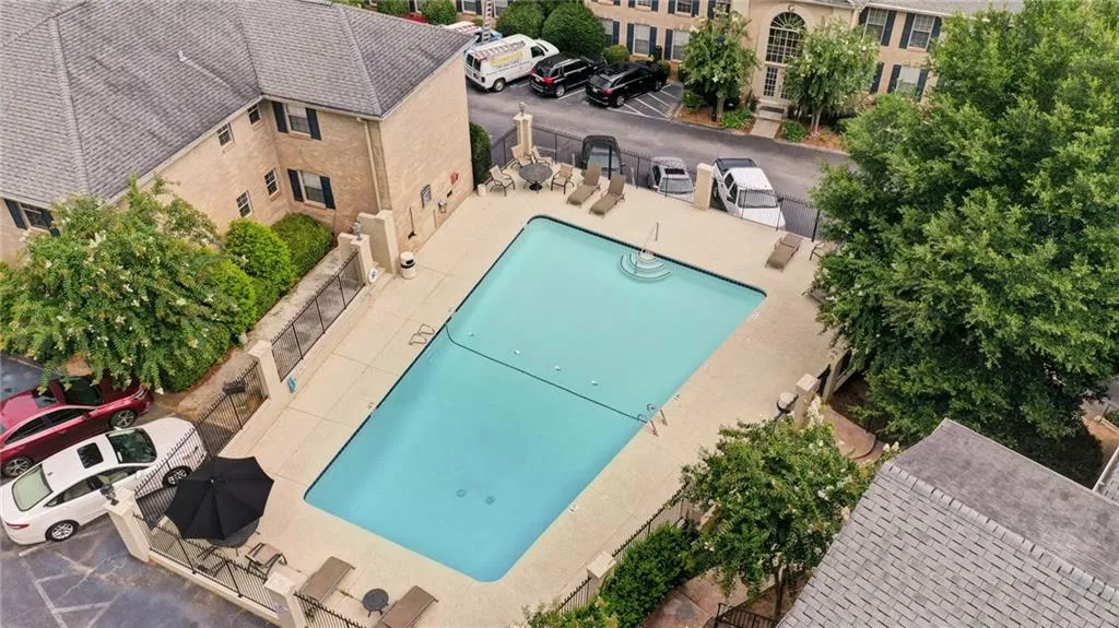 750 Dalrymple Road Unit D3, Sandy Springs, Georgia 30328, 3 Bedrooms Bedrooms, ,2 BathroomsBathrooms,Residential,Sold,750 Dalrymple Road Unit D3,6757948