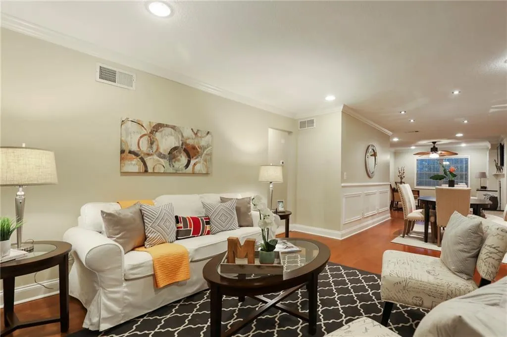 750 Dalrymple Road Unit D3, Sandy Springs, Georgia 30328, 3 Bedrooms Bedrooms, ,2 BathroomsBathrooms,Residential,Sold,750 Dalrymple Road Unit D3,6757948