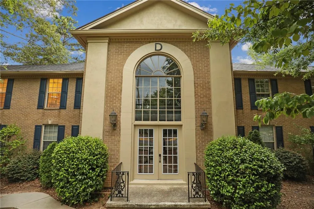 750 Dalrymple Road Unit D3, Sandy Springs, Georgia 30328, 3 Bedrooms Bedrooms, ,2 BathroomsBathrooms,Residential,Sold,750 Dalrymple Road Unit D3,6757948