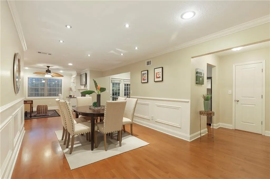 750 Dalrymple Road Unit D3, Sandy Springs, Georgia 30328, 3 Bedrooms Bedrooms, ,2 BathroomsBathrooms,Residential,Sold,750 Dalrymple Road Unit D3,6757948