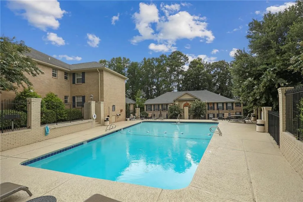 750 Dalrymple Road Unit D3, Sandy Springs, Georgia 30328, 3 Bedrooms Bedrooms, ,2 BathroomsBathrooms,Residential,Sold,750 Dalrymple Road Unit D3,6757948