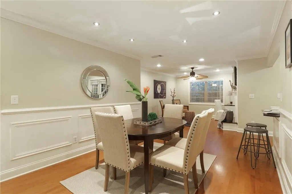 750 Dalrymple Road Unit D3, Sandy Springs, Georgia 30328, 3 Bedrooms Bedrooms, ,2 BathroomsBathrooms,Residential,Sold,750 Dalrymple Road Unit D3,6757948