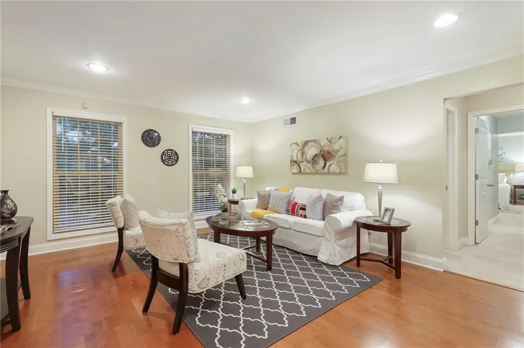 750 Dalrymple Road Unit D3, Sandy Springs, Georgia 30328, 3 Bedrooms Bedrooms, ,2 BathroomsBathrooms,Residential,Sold,750 Dalrymple Road Unit D3,6757948