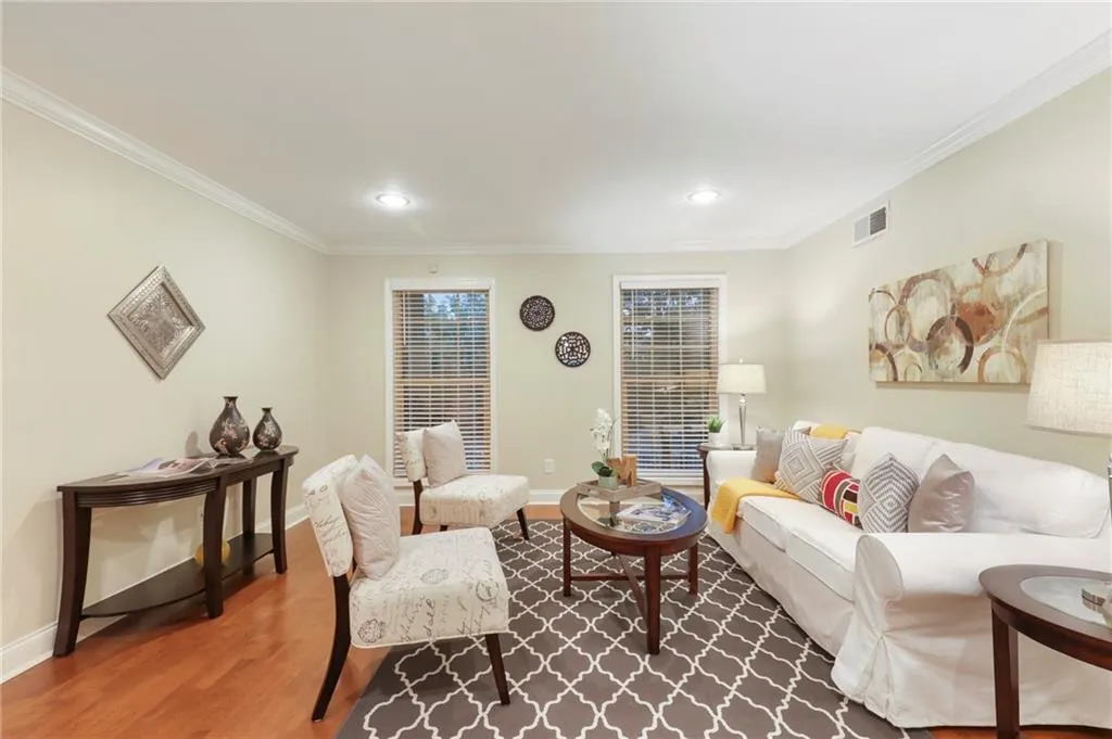 750 Dalrymple Road Unit D3, Sandy Springs, Georgia 30328, 3 Bedrooms Bedrooms, ,2 BathroomsBathrooms,Residential,Sold,750 Dalrymple Road Unit D3,6757948