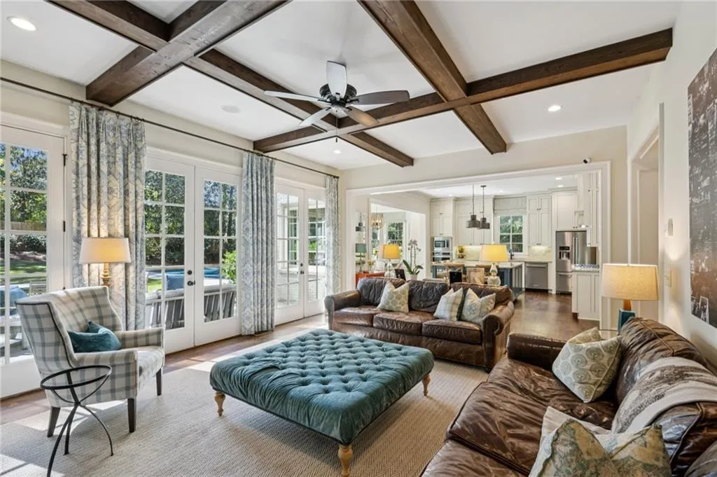 2939 Mabry Lane Ne, Atlanta, Georgia 30319, 6 Bedrooms Bedrooms, ,5 BathroomsBathrooms,Residential,For Sale,2939 Mabry Lane Ne,7664002