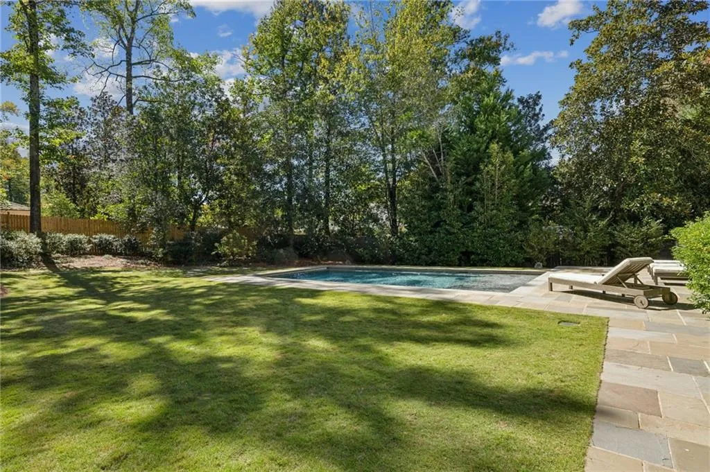2939 Mabry Lane Ne, Atlanta, Georgia 30319, 6 Bedrooms Bedrooms, ,5 BathroomsBathrooms,Residential,For Sale,2939 Mabry Lane Ne,7664002
