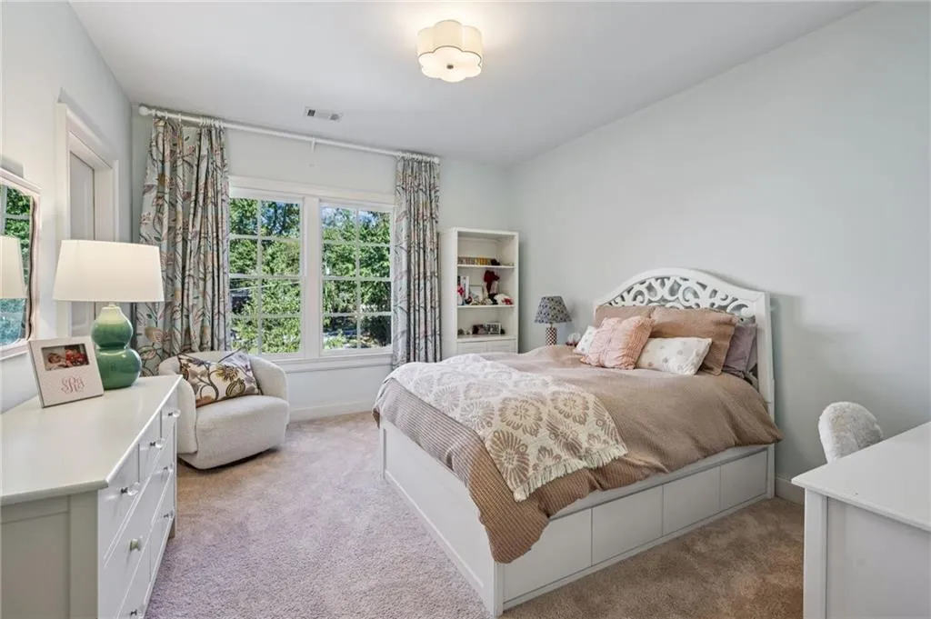 2939 Mabry Lane Ne, Atlanta, Georgia 30319, 6 Bedrooms Bedrooms, ,5 BathroomsBathrooms,Residential,For Sale,2939 Mabry Lane Ne,7664002