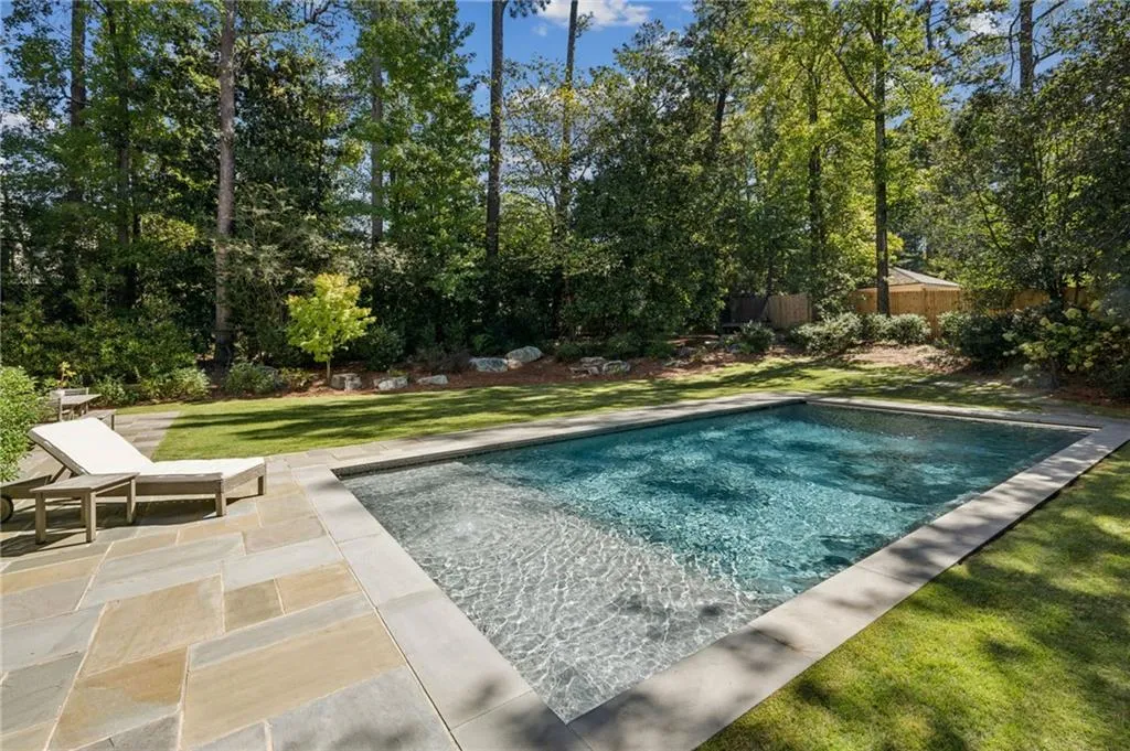 2939 Mabry Lane Ne, Atlanta, Georgia 30319, 6 Bedrooms Bedrooms, ,5 BathroomsBathrooms,Residential,For Sale,2939 Mabry Lane Ne,7664002