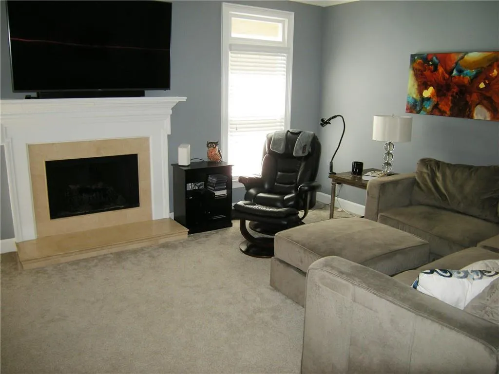 7155 Roswell Road Unit 8, Atlanta, Georgia 30328, 3 Bedrooms Bedrooms, ,2 BathroomsBathrooms,Residential,Sold,7155 Roswell Road Unit 8,6885335