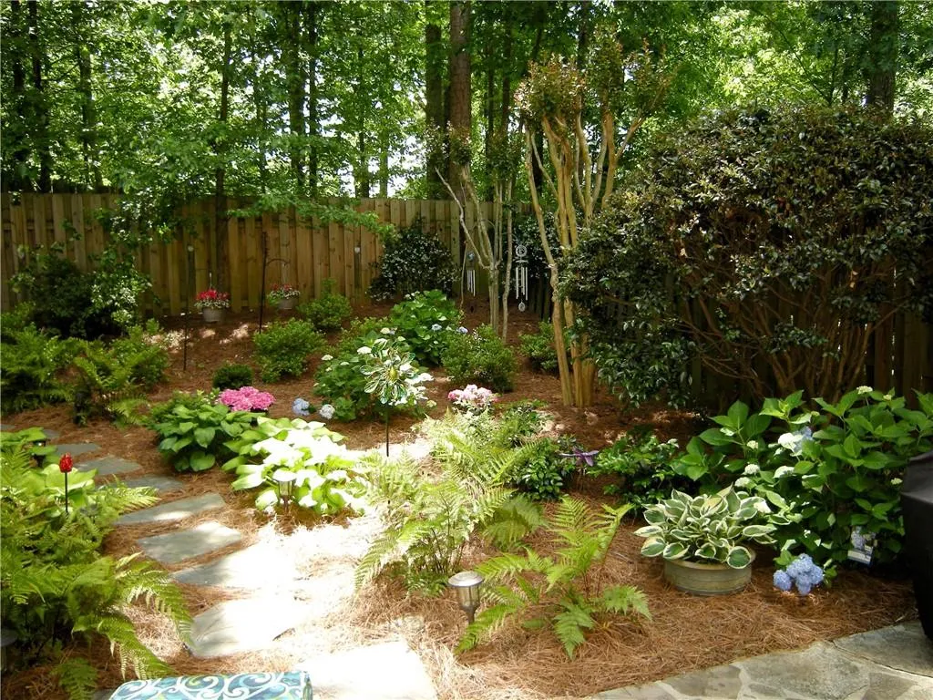 7155 Roswell Road Unit 8, Atlanta, Georgia 30328, 3 Bedrooms Bedrooms, ,2 BathroomsBathrooms,Residential,Sold,7155 Roswell Road Unit 8,6885335