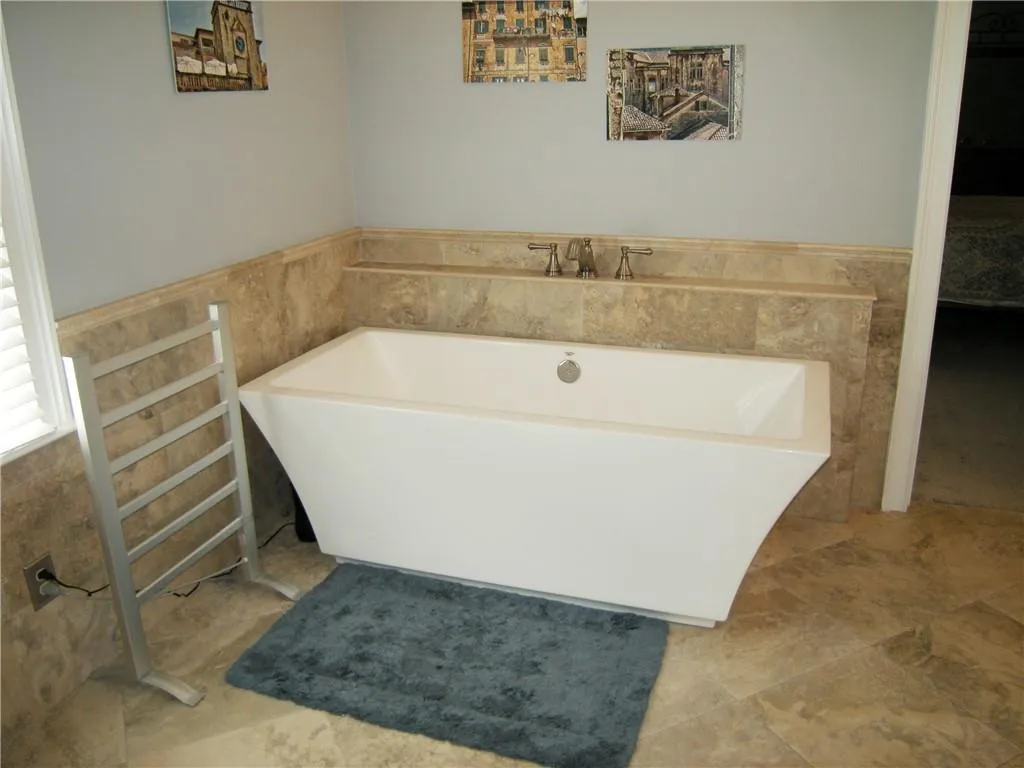 7155 Roswell Road Unit 8, Atlanta, Georgia 30328, 3 Bedrooms Bedrooms, ,2 BathroomsBathrooms,Residential,Sold,7155 Roswell Road Unit 8,6885335