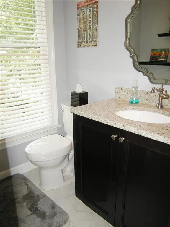 7155 Roswell Road Unit 8, Atlanta, Georgia 30328, 3 Bedrooms Bedrooms, ,2 BathroomsBathrooms,Residential,Sold,7155 Roswell Road Unit 8,6885335