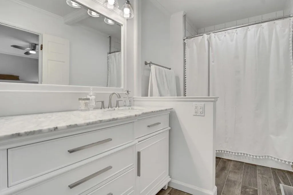 210 Brantley Road, Sandy Springs, Georgia 30350, 3 Bedrooms Bedrooms, ,3 BathroomsBathrooms,Residential,Sold,210 Brantley Road,6583413