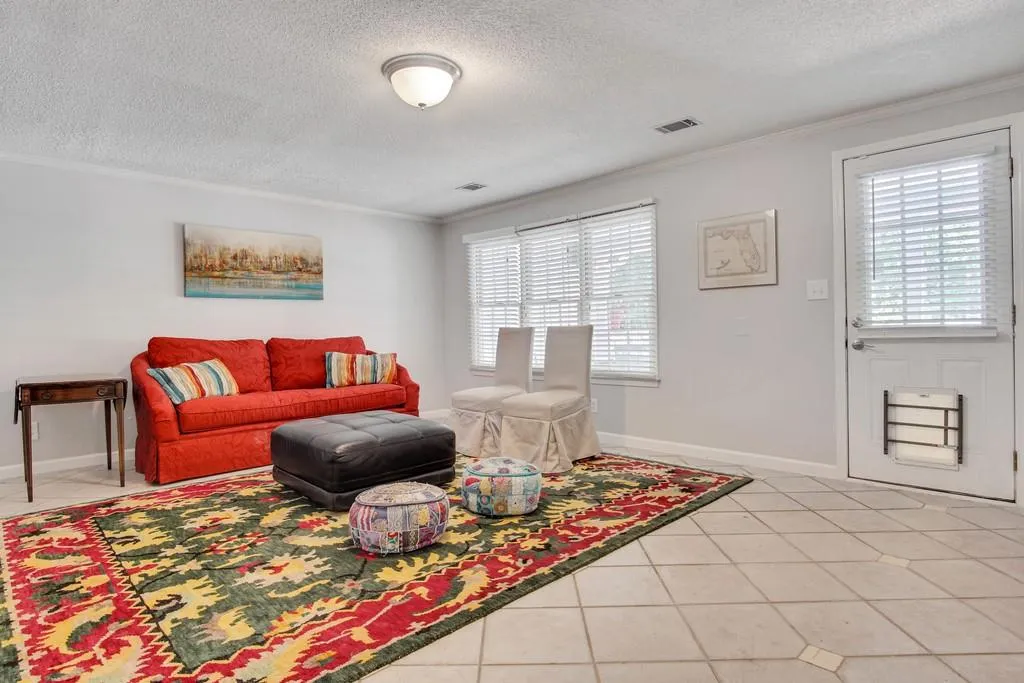 210 Brantley Road, Sandy Springs, Georgia 30350, 3 Bedrooms Bedrooms, ,3 BathroomsBathrooms,Residential,Sold,210 Brantley Road,6583413