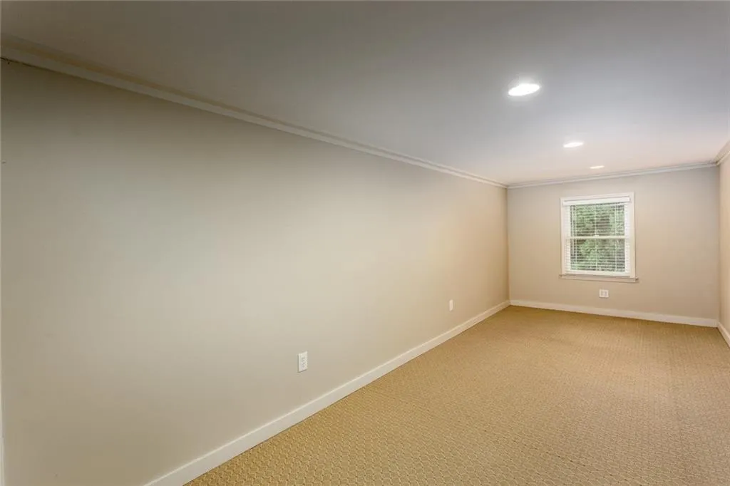 1125 Charles Towne Square, Sandy Springs, Georgia 30328, 4 Bedrooms Bedrooms, ,3 BathroomsBathrooms,Residential,Sold,1125 Charles Towne Square,6590783