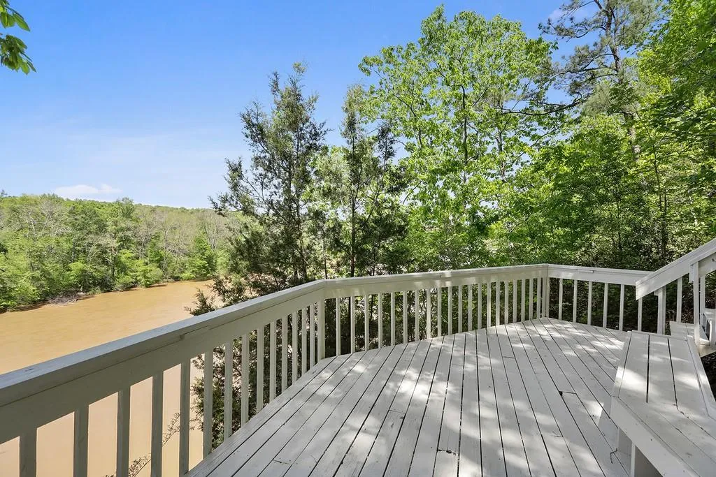 1730 Winterthur Close Nw, Atlanta, Georgia 30328, 5 Bedrooms Bedrooms, ,4 BathroomsBathrooms,Residential,Sold,1730 Winterthur Close Nw,6713497