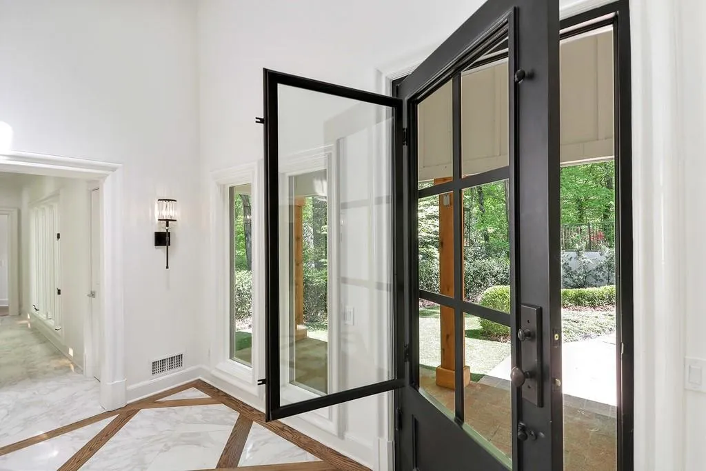 1730 Winterthur Close Nw, Atlanta, Georgia 30328, 5 Bedrooms Bedrooms, ,4 BathroomsBathrooms,Residential,Sold,1730 Winterthur Close Nw,6713497