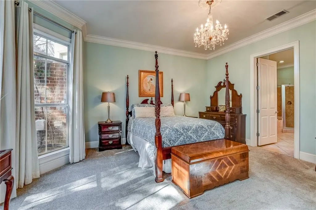 5411 Glenridge Cove, Atlanta, Georgia 30342, 3 Bedrooms Bedrooms, ,3 BathroomsBathrooms,Residential,Sold,5411 Glenridge Cove,6999975