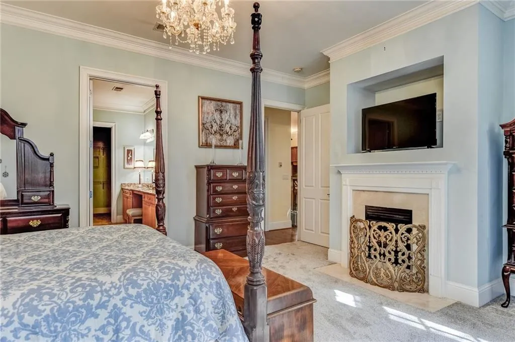 5411 Glenridge Cove, Atlanta, Georgia 30342, 3 Bedrooms Bedrooms, ,3 BathroomsBathrooms,Residential,Sold,5411 Glenridge Cove,6999975