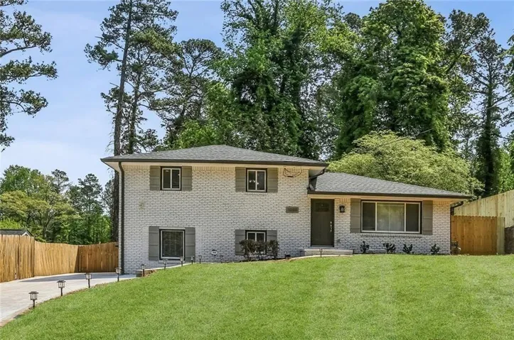 1888 La Mesa, Decatur, Georgia 30032