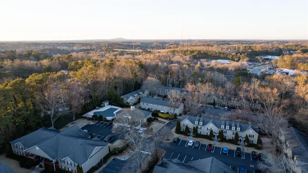 Drone / aerial view featuring a residential view