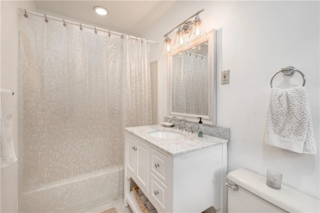 1120 Kingston Drive, Atlanta, Georgia 30342, 4 Bedrooms Bedrooms, ,3 BathroomsBathrooms,Residential,Sold,1120 Kingston Drive,7070455