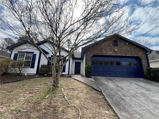54 Oxford Brook Way, Lawrenceville, Georgia 30046