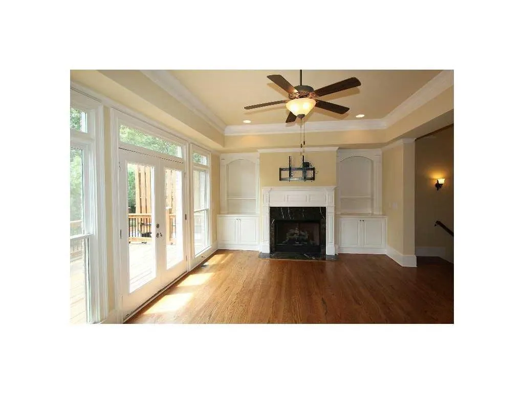 245 Mystic Ridge Hill Unit 245, Atlanta, Georgia 30342, 4 Bedrooms Bedrooms, ,2 BathroomsBathrooms,Residential,Sold,245 Mystic Ridge Hill Unit 245,5669853