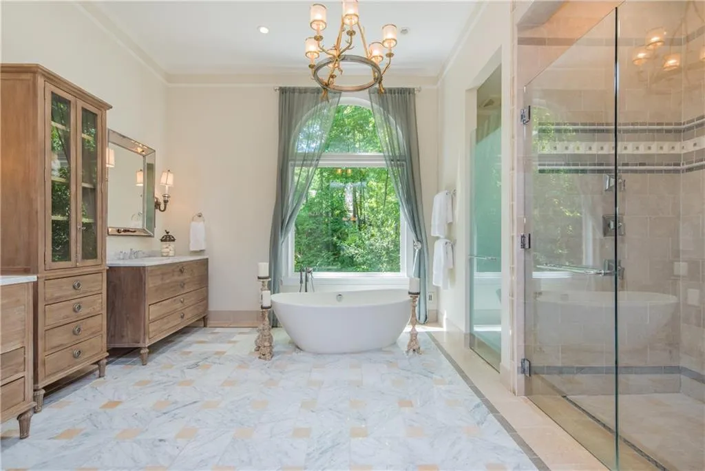 30 Old Vermont Place, Sandy Springs, Georgia 30328, 5 Bedrooms Bedrooms, ,6 BathroomsBathrooms,Residential,Sold,30 Old Vermont Place,6553204