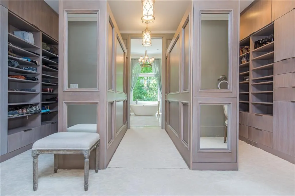 30 Old Vermont Place, Sandy Springs, Georgia 30328, 5 Bedrooms Bedrooms, ,6 BathroomsBathrooms,Residential,Sold,30 Old Vermont Place,6553204