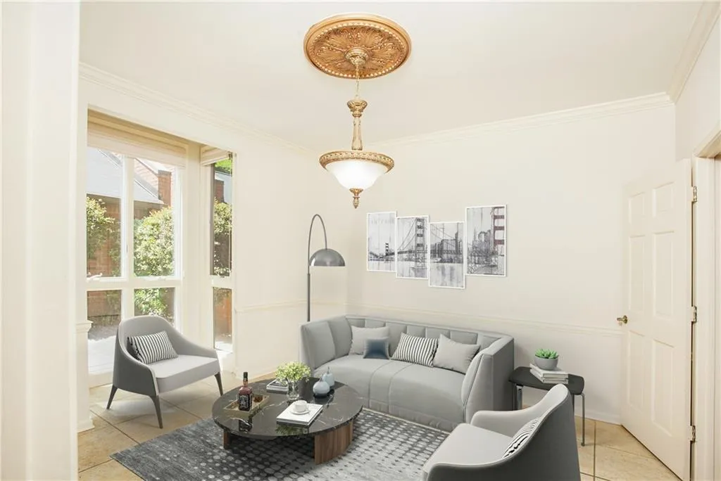 17 Willow Glen Ne Unit 17, Atlanta, Georgia 30342, 3 Bedrooms Bedrooms, ,2 BathroomsBathrooms,Residential,Sold,17 Willow Glen Ne Unit 17,6718297
