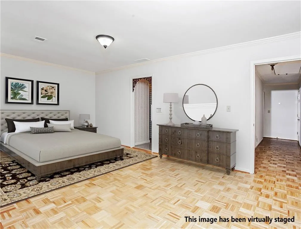 17 Willow Glen Ne Unit 17, Atlanta, Georgia 30342, 3 Bedrooms Bedrooms, ,2 BathroomsBathrooms,Residential,Sold,17 Willow Glen Ne Unit 17,6718297