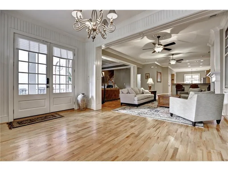 3127 Lenox Road Ne Unit 38, Atlanta, Georgia 30324, 3 Bedrooms Bedrooms, ,3 BathroomsBathrooms,Residential,Sold,3127 Lenox Road Ne Unit 38,5765695