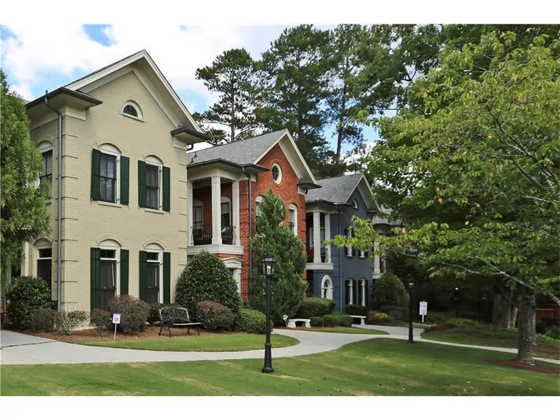 3127 Lenox Road Ne Unit 38, Atlanta, Georgia 30324, 3 Bedrooms Bedrooms, ,3 BathroomsBathrooms,Residential,Sold,3127 Lenox Road Ne Unit 38,5765695