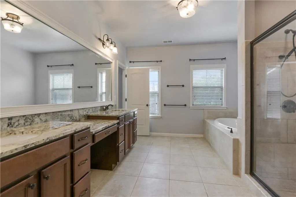 954 Opelousas Way, Atlanta, Georgia 30328, 3 Bedrooms Bedrooms, ,3 BathroomsBathrooms,Residential,Sold,954 Opelousas Way,6921938