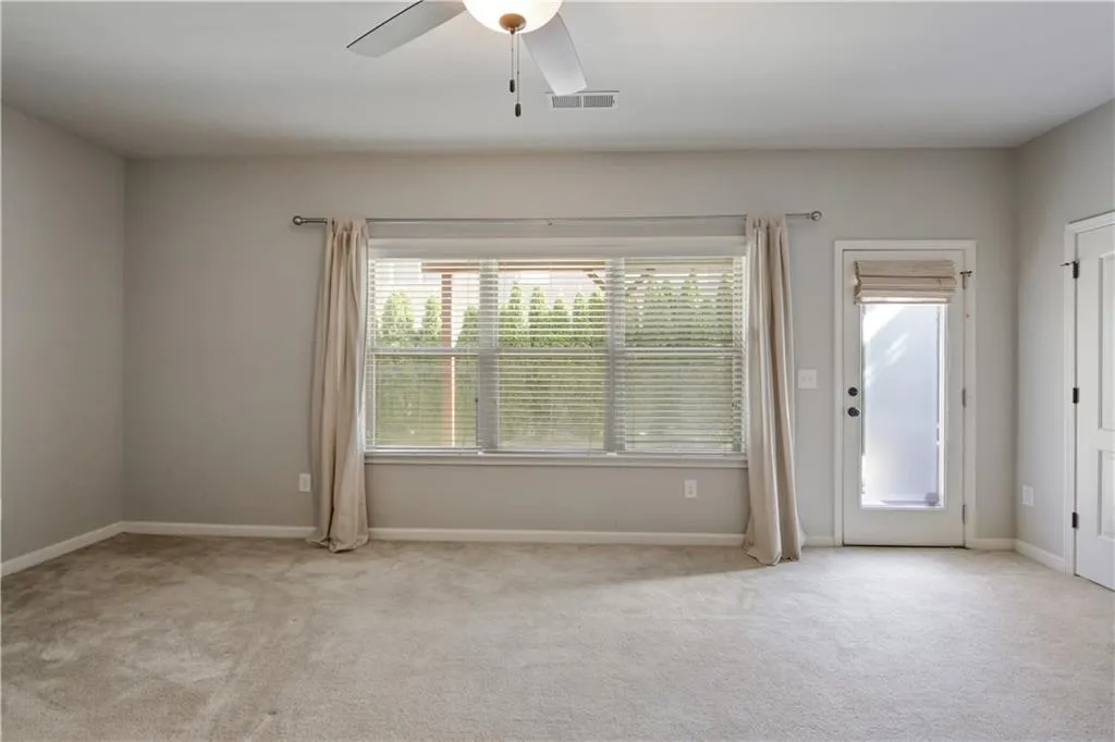 954 Opelousas Way, Atlanta, Georgia 30328, 3 Bedrooms Bedrooms, ,3 BathroomsBathrooms,Residential,Sold,954 Opelousas Way,6921938