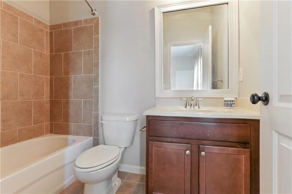 954 Opelousas Way, Atlanta, Georgia 30328, 3 Bedrooms Bedrooms, ,3 BathroomsBathrooms,Residential,Sold,954 Opelousas Way,6921938