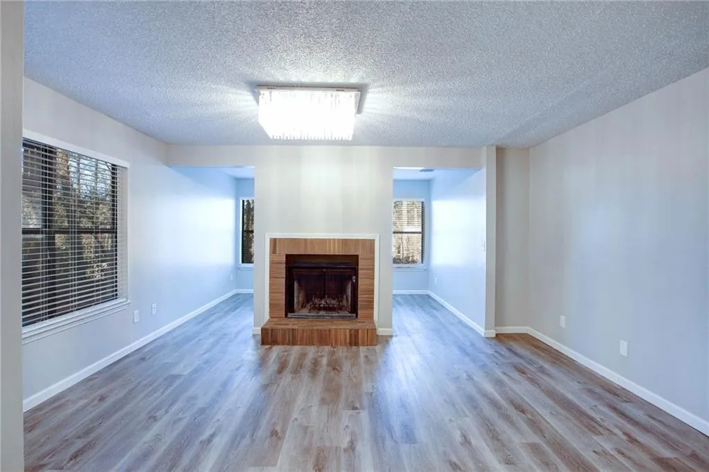 1208 Old Hammond Chase, Sandy Springs, Georgia 30350, 3 Bedrooms Bedrooms, ,2 BathroomsBathrooms,Residential,Sold,1208 Old Hammond Chase,6843804