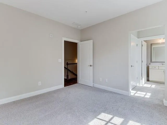 6601 Aria Boulevard Unit 126, Sandy Springs, Georgia 30328, 3 Bedrooms Bedrooms, ,3 BathroomsBathrooms,Residential,Sold,6601 Aria Boulevard Unit 126,6778097