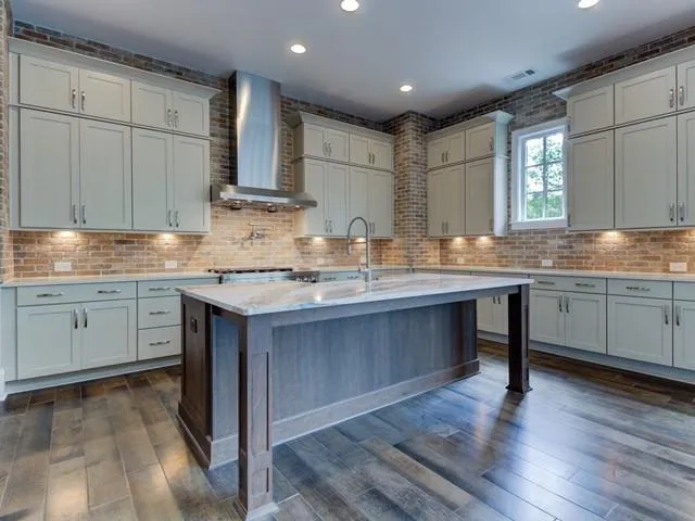 6601 Aria Boulevard Unit 126, Sandy Springs, Georgia 30328, 3 Bedrooms Bedrooms, ,3 BathroomsBathrooms,Residential,Sold,6601 Aria Boulevard Unit 126,6778097