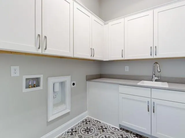 6601 Aria Boulevard Unit 126, Sandy Springs, Georgia 30328, 3 Bedrooms Bedrooms, ,3 BathroomsBathrooms,Residential,Sold,6601 Aria Boulevard Unit 126,6778097