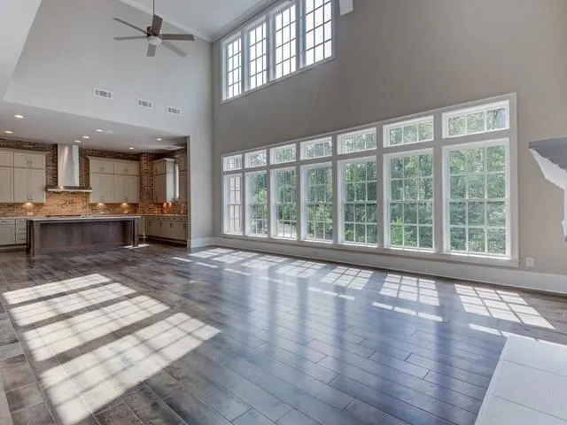 6601 Aria Boulevard Unit 126, Sandy Springs, Georgia 30328, 3 Bedrooms Bedrooms, ,3 BathroomsBathrooms,Residential,Sold,6601 Aria Boulevard Unit 126,6778097