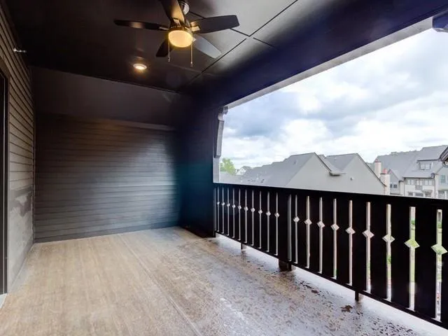 6601 Aria Boulevard Unit 126, Sandy Springs, Georgia 30328, 3 Bedrooms Bedrooms, ,3 BathroomsBathrooms,Residential,Sold,6601 Aria Boulevard Unit 126,6778097