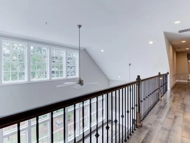 6601 Aria Boulevard Unit 126, Sandy Springs, Georgia 30328, 3 Bedrooms Bedrooms, ,3 BathroomsBathrooms,Residential,Sold,6601 Aria Boulevard Unit 126,6778097