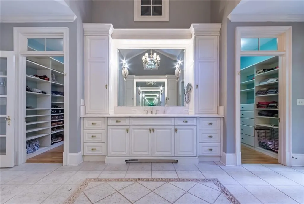 330 Quiet Water Lane, Sandy Springs, Georgia 30350, 5 Bedrooms Bedrooms, ,5 BathroomsBathrooms,Residential,Sold,330 Quiet Water Lane,6622709