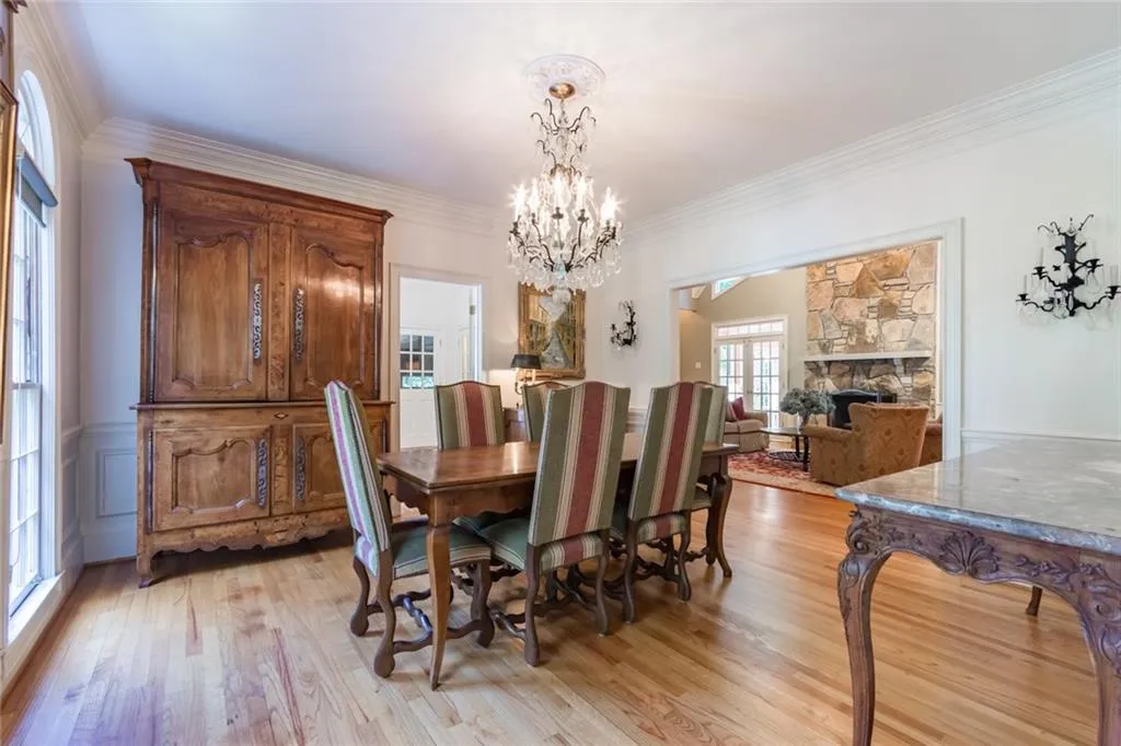 330 Quiet Water Lane, Sandy Springs, Georgia 30350, 5 Bedrooms Bedrooms, ,5 BathroomsBathrooms,Residential,Sold,330 Quiet Water Lane,6622709