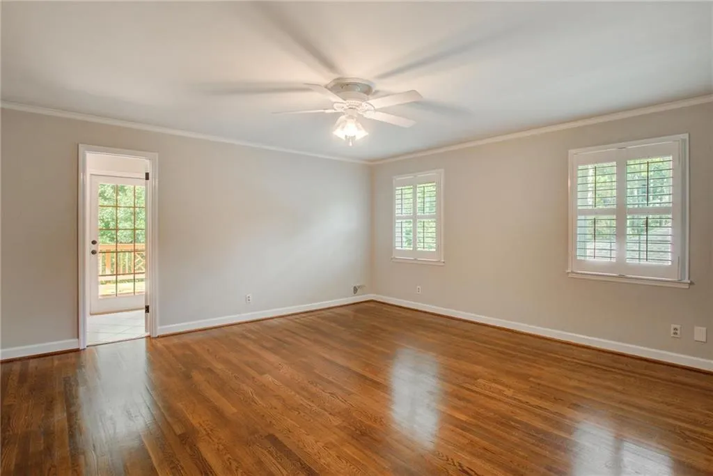 5735 Riverwood Drive, Sandy Springs, Georgia 30328, 4 Bedrooms Bedrooms, ,3 BathroomsBathrooms,Residential,Sold,5735 Riverwood Drive,7110316