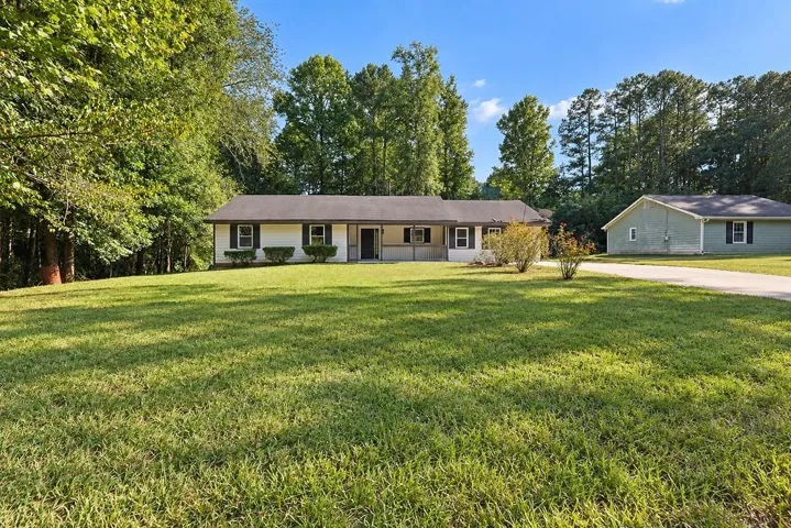 190 Mountain View Circle, Covington, Georgia 30016