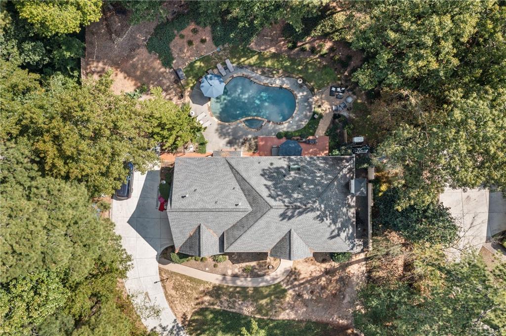 7545 Bridgegate Court, Sandy Springs, Georgia 30350, 6 Bedrooms Bedrooms, ,4 BathroomsBathrooms,Residential,Sold,7545 Bridgegate Court,7287132